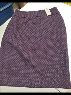 Express Pink & Navy Diamond-Print Pencil Skirt